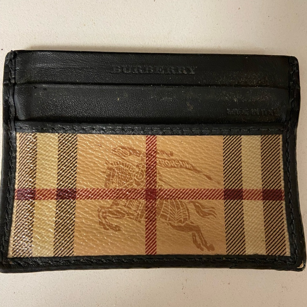 Burberry Black and Tan Key Card Holder